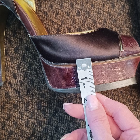 Bebe Peep toe, platfor heel, brown size 8 - Picture 7 of 11